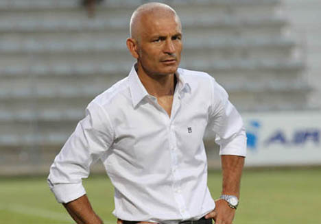 Match amical entre l'ACA et le TFCFabrizio RAVANELLI