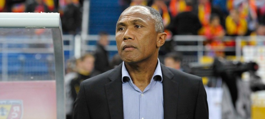 OM : “Il ne m’apprend rien…”