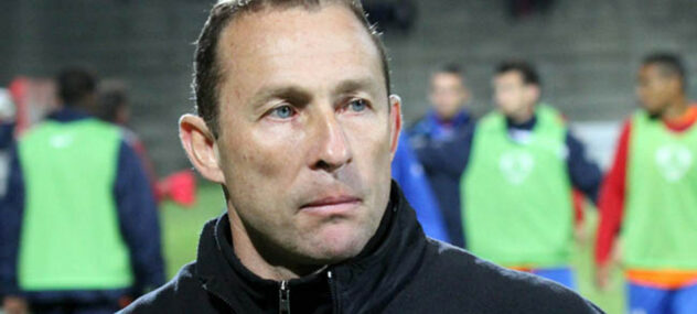papin - OM-910 - OM - Olympique de Marseille par FootballClubdeMarseille.fr - mercato Info transfert OM