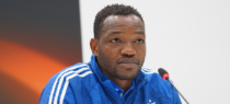 mandanda-conf-uefa2