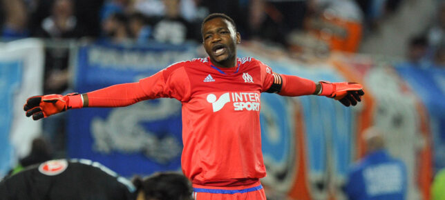 Steve Mandanda / Karim Rekik - 01.11.2015 - Nantes / Marseille - 12eme journee de Ligue 1 Photo : Andre Ferreira / Icon Sport