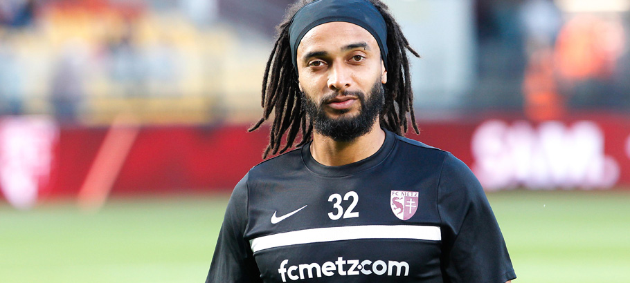 Benoit Assou Ekotto of Metz during the French Ligue 1 game between FC Metz and FC Girondins de Bordeauxat Stade Saint-Symphorien on September 21, 2016 in Metz, France. (Photo by Fred Marvaux/Icon Sport)