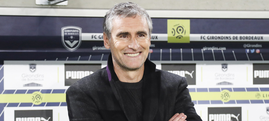Head coach Olivier Dall Oglio of Dijon during the French Ligue 1 match between Bordeaux and Dijon at Stade Matmut Atlantique on November 26, 2016 in Bordeaux, France. (Photo by Manuel Blondeau/Icon Sport)