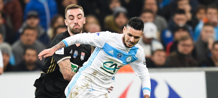 Sergi Darder of Lyon and Remy Cabella of Marseille during the french national cup match between Olympique de Marseille v Olympique Lyonnais Lyon, Round of 32, at Stade Velodrome on January 31, 2017 in Marseille, France. (Photo by Alexandre Dimou/Icon Sport)