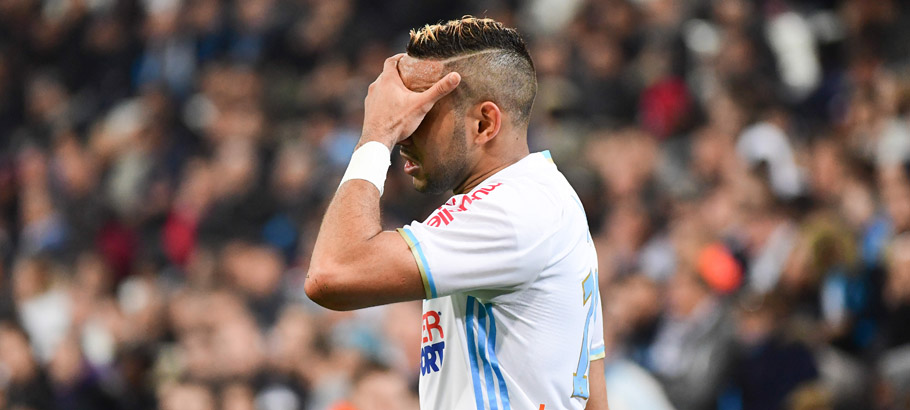 Dimitri Payet of Marseille during the French Ligue 1 match Marseille and Paris Saint Germain at Stade Velodrome on February 26, 2017 in Marseille, France. (Photo by Dave Winter/Icon Sport)