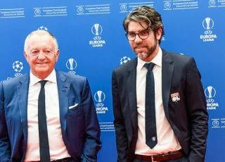Jean Michel Aulas président de Lyon avec Juninho