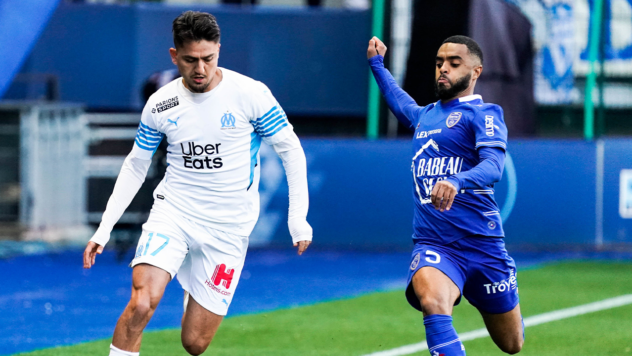 Under Troyes OM