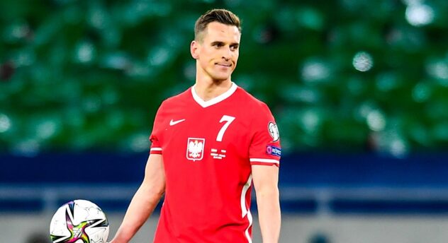 Milik Pologne 2021 - OM - Olympique de Marseille par FootballClubdeMarseille.fr - mercato Info transfert OM
