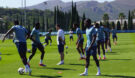 Le directeur sportif de l'OM Benatia au centre Rober Louis Dreyfus.