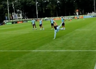 Le capitaine de l'OM Leo Balerdi à l'entrainement